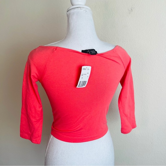 NWT Forever 21 Coral Off Shoulder Bardot Ruched Front Knit 3/4 Sleeve Crop Top - Picture 5 of 7